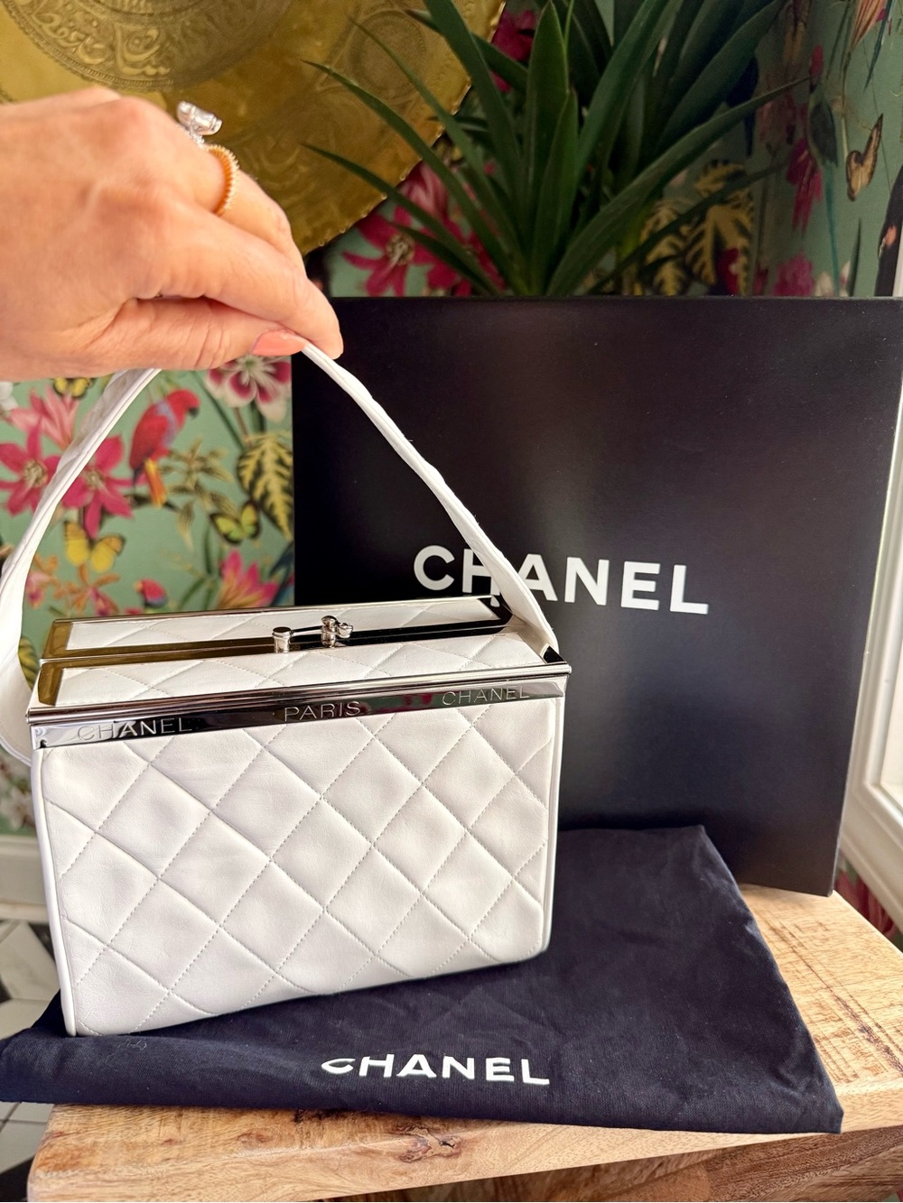 RARE COLLECTOR’S CHANEL White Quilted Top-Handle Vanity Box Bag